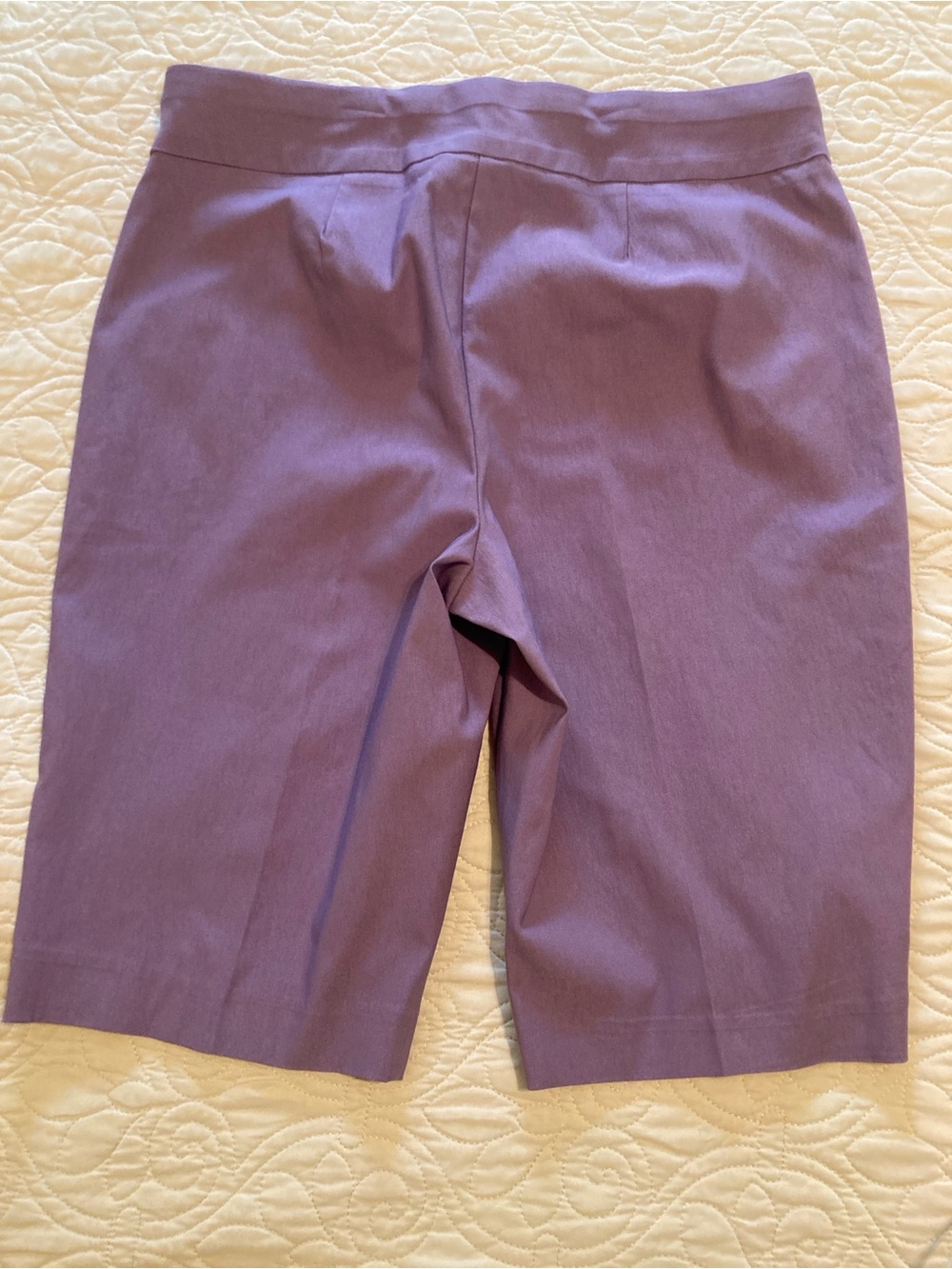 Chico's So Slimming Purple Tailored Bermuda Shorts Chico’s Size 2 US Size M - Picture 3 of 13